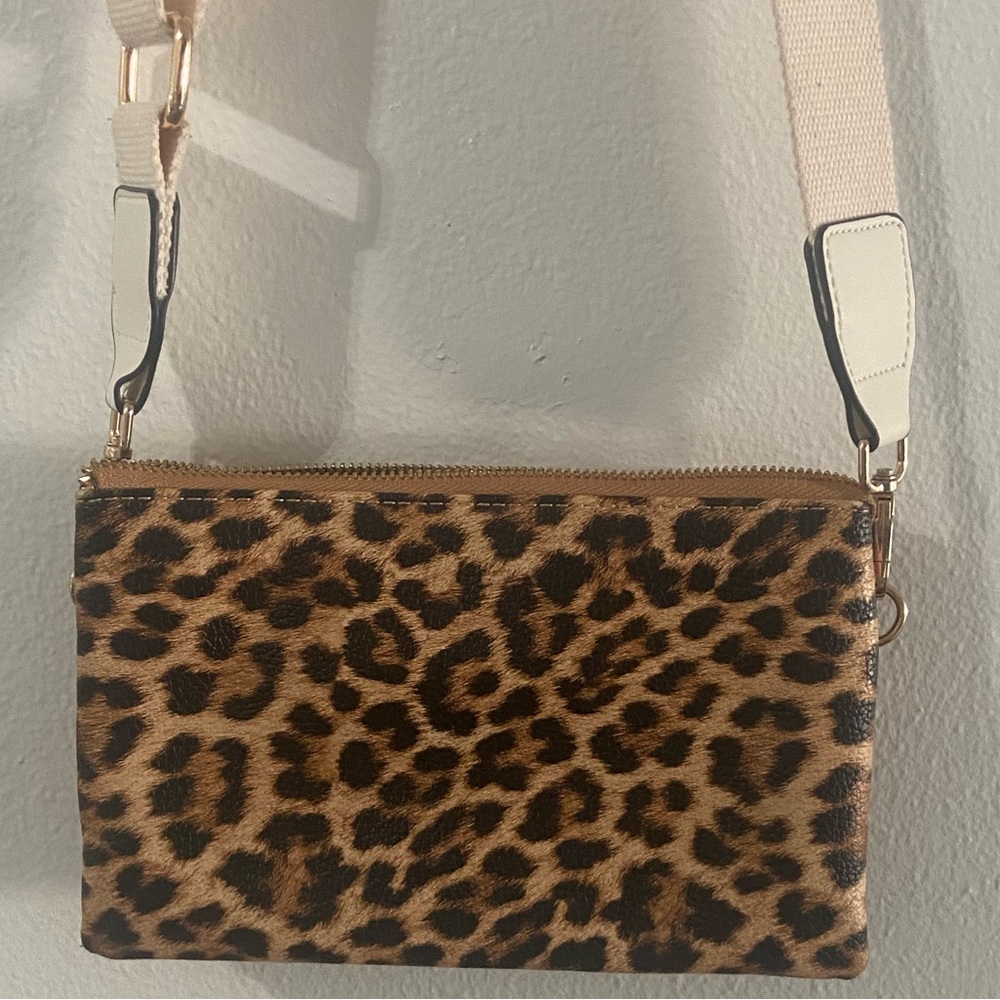 Leopard Print Crossbody Purse